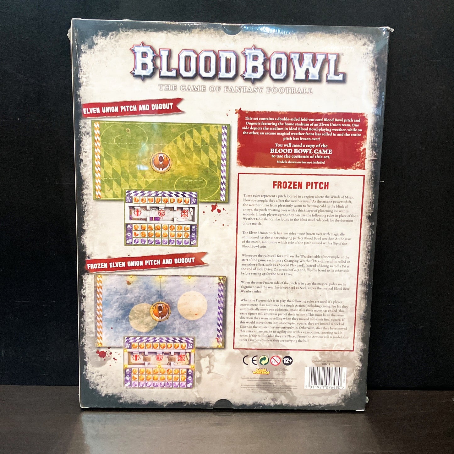 Blood Bowl: Elven Union Pitch and Dugout Set - 血腥橄欖球:精靈球場
