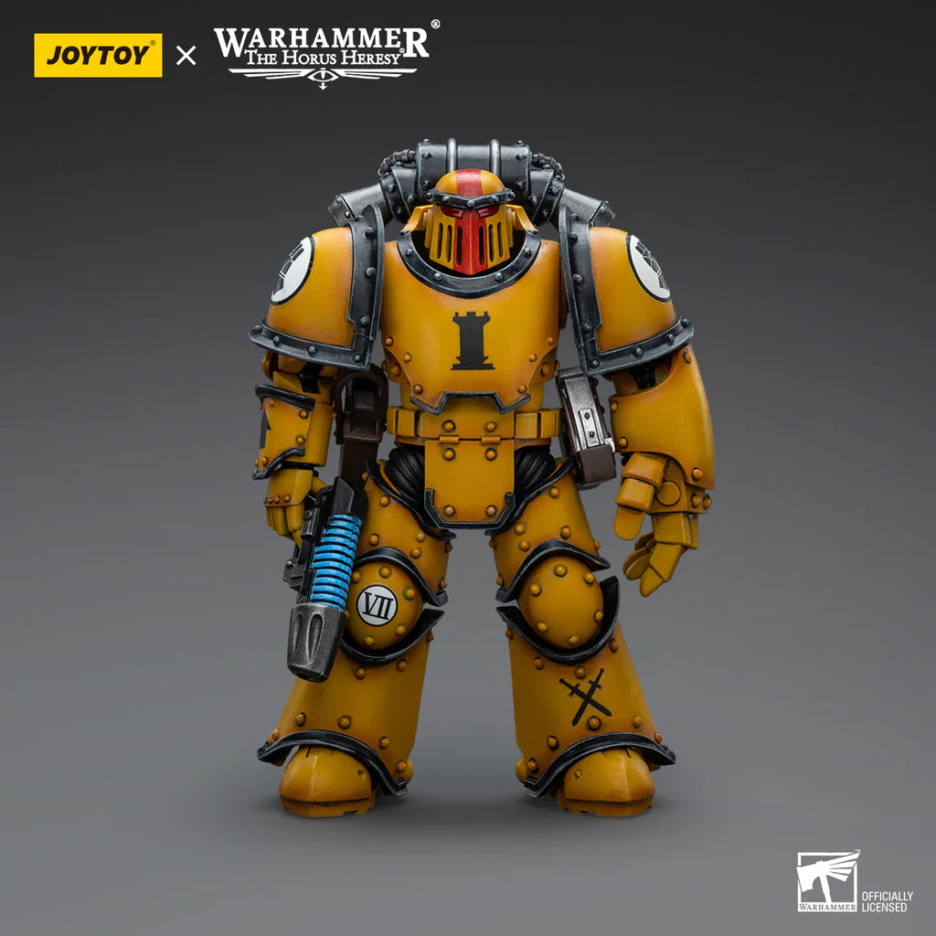 JoyToy: Imperial Fists - Legion MkIII Tactical Squad - Sergeant with Power Fist - 帝国之拳 - MkIII军团战术小队 - 装备动力拳的军士