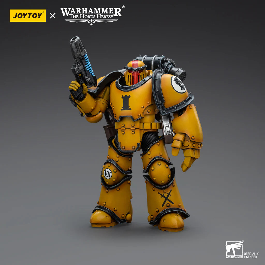 JoyToy: Imperial Fists - Legion MkIII Tactical Squad - Sergeant with Power Fist - 帝国之拳 - MkIII军团战术小队 - 装备动力拳的军士