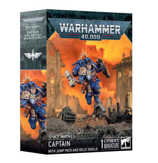 Space Marines: Captain with Jump Pack and Relic Shield - 配備跳躍背包與聖物盾的連長
