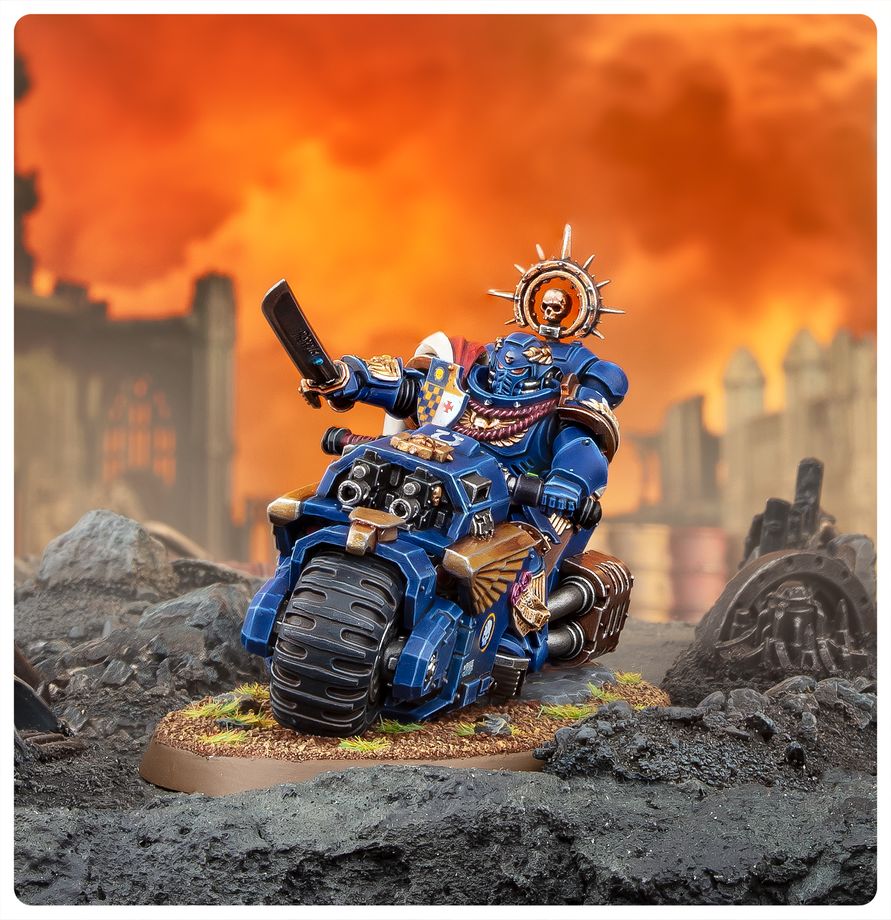 Space Marines: Captain on Bike - 星際戰士：摩托連長
