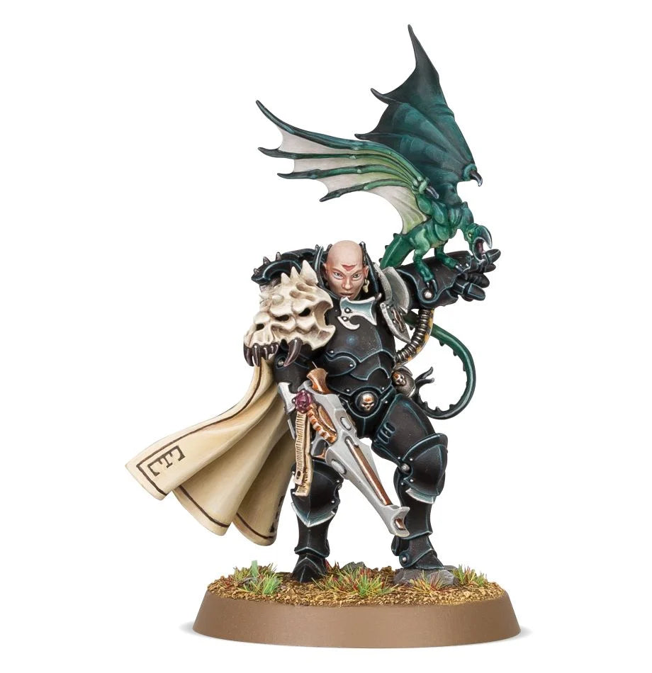 Lord Inquisitor Kyria Draxus - 審判長奇瑞雅.德拉瑟斯