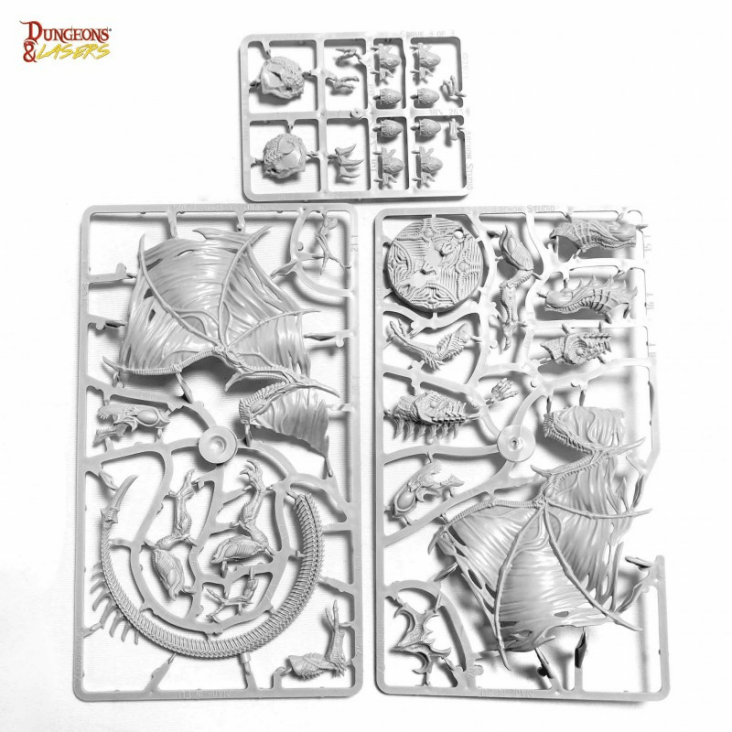PRE-ORDER: Dungeons & Lasers: Xenodragon - 異種龍