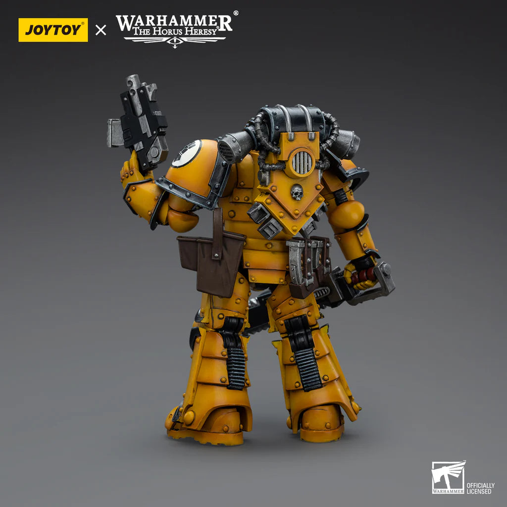 JoyToy: Imperial Fists - Legion MkIII Despoiler Squad - Legion Despoiler with Chainsword - 帝国之拳 - MkIII军团掠夺者小队 - 装备链锯剑的掠夺者军团